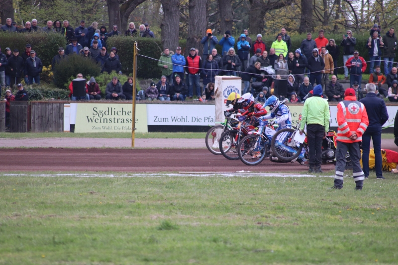 Europa offenes Speedwayrennen am 10.04.2022 in Herxheim